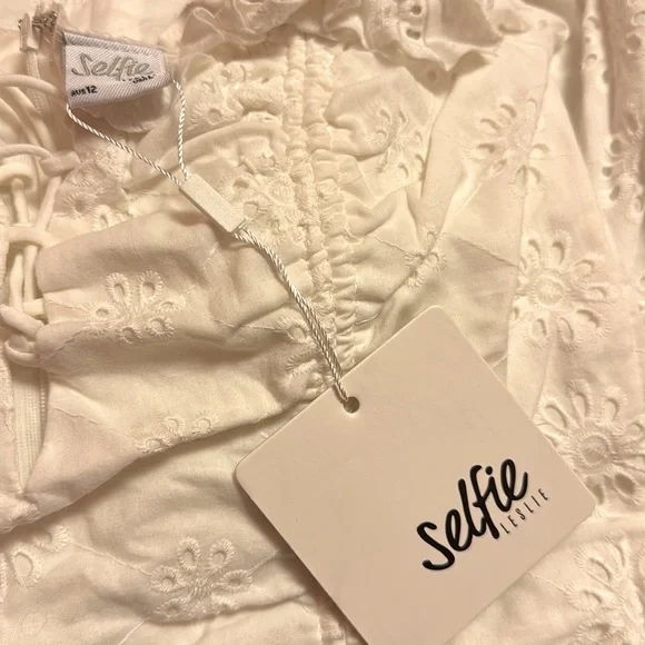 NWT SELFIE LESLIE La Quinta White Eyelet Lace Ruched Mini Dress w Puff Sleeves - Picture 12 of 16